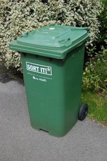 A South Gloucestershire Council 'green bin'.